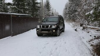 Зимой на Nissan Pathfinder 2012 года